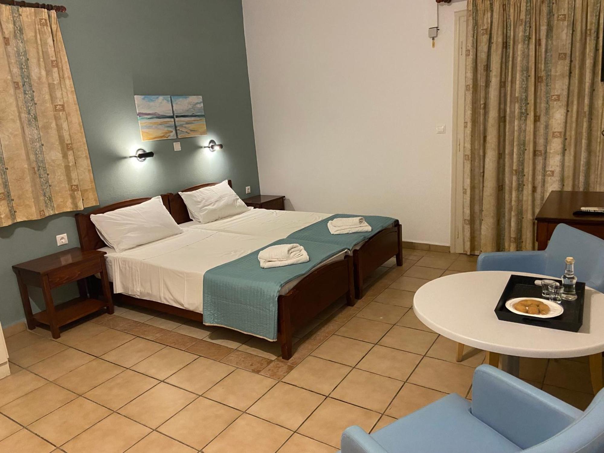 Marigianna Apartment Goúvai Phòng bức ảnh