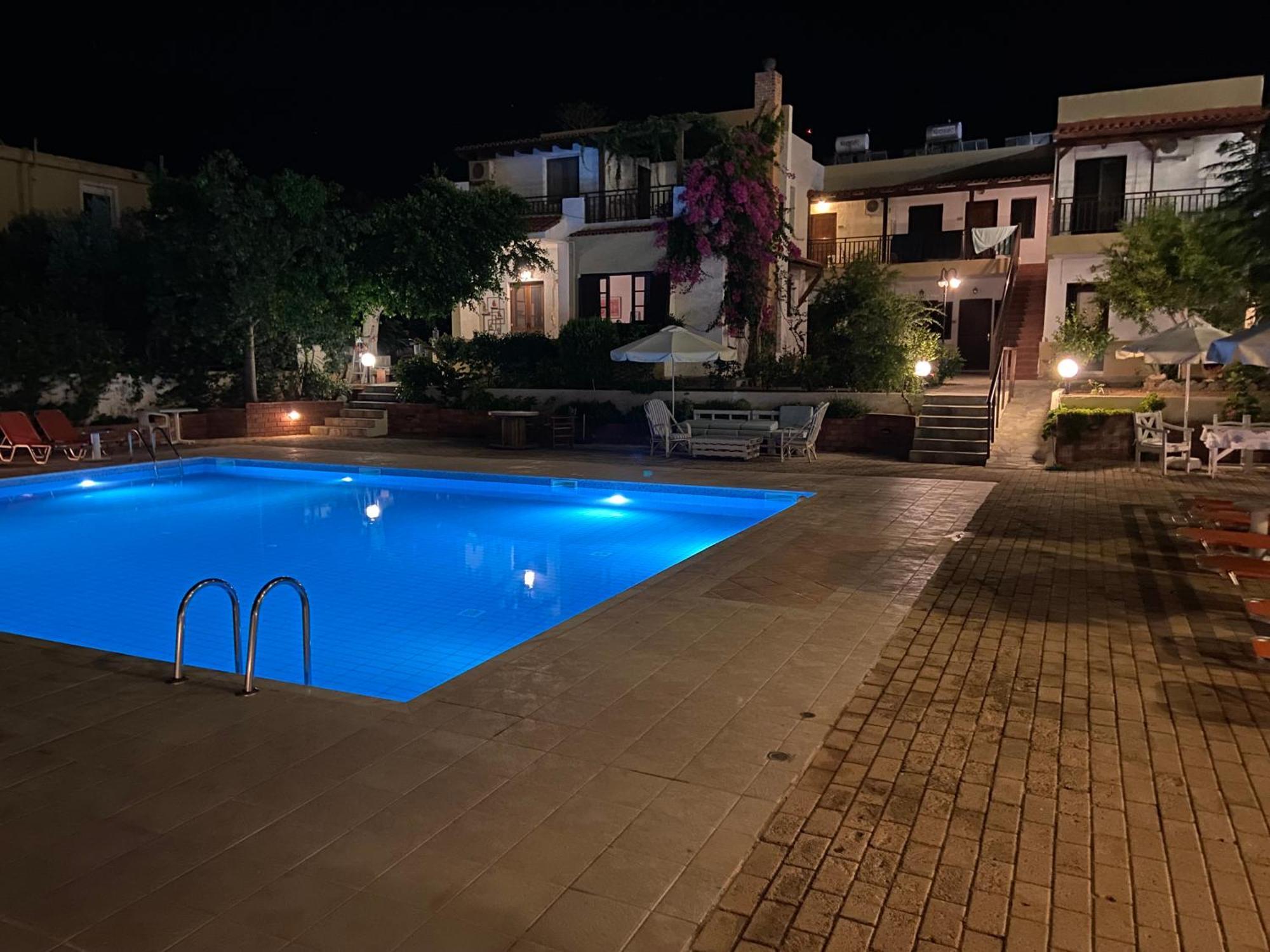 Marigianna Apartment Goúvai Ngoại thất bức ảnh